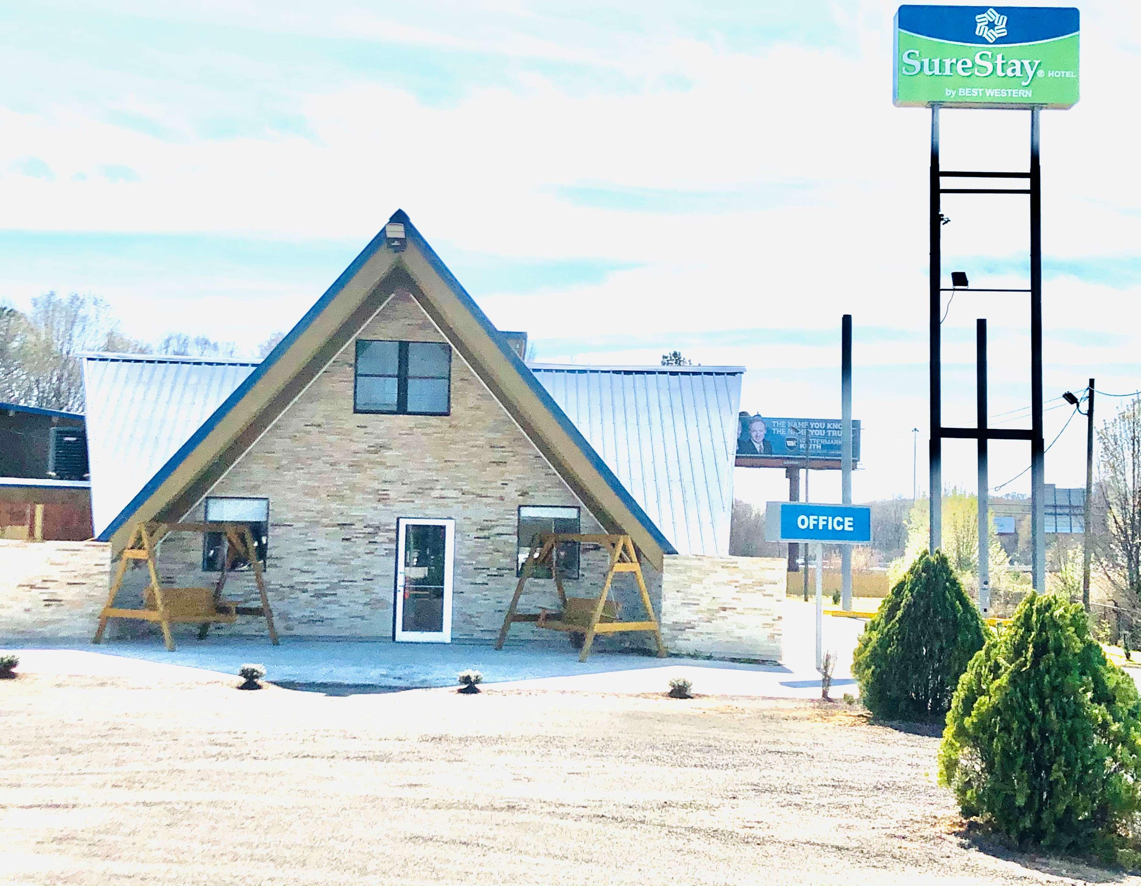 Montgomery Inn & Suites المظهر الخارجي الصورة